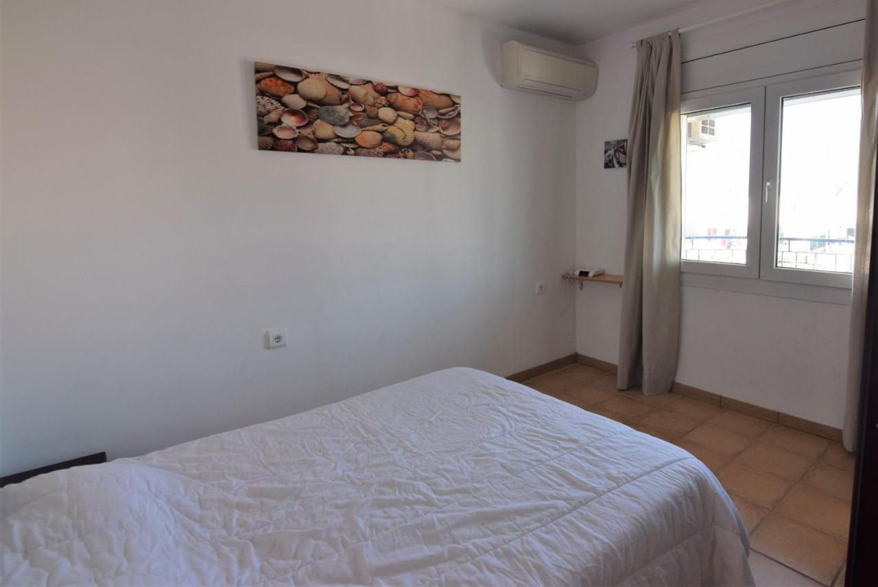 Apartamento con vistas canal ref 114 Ampuriabrava Exterior foto